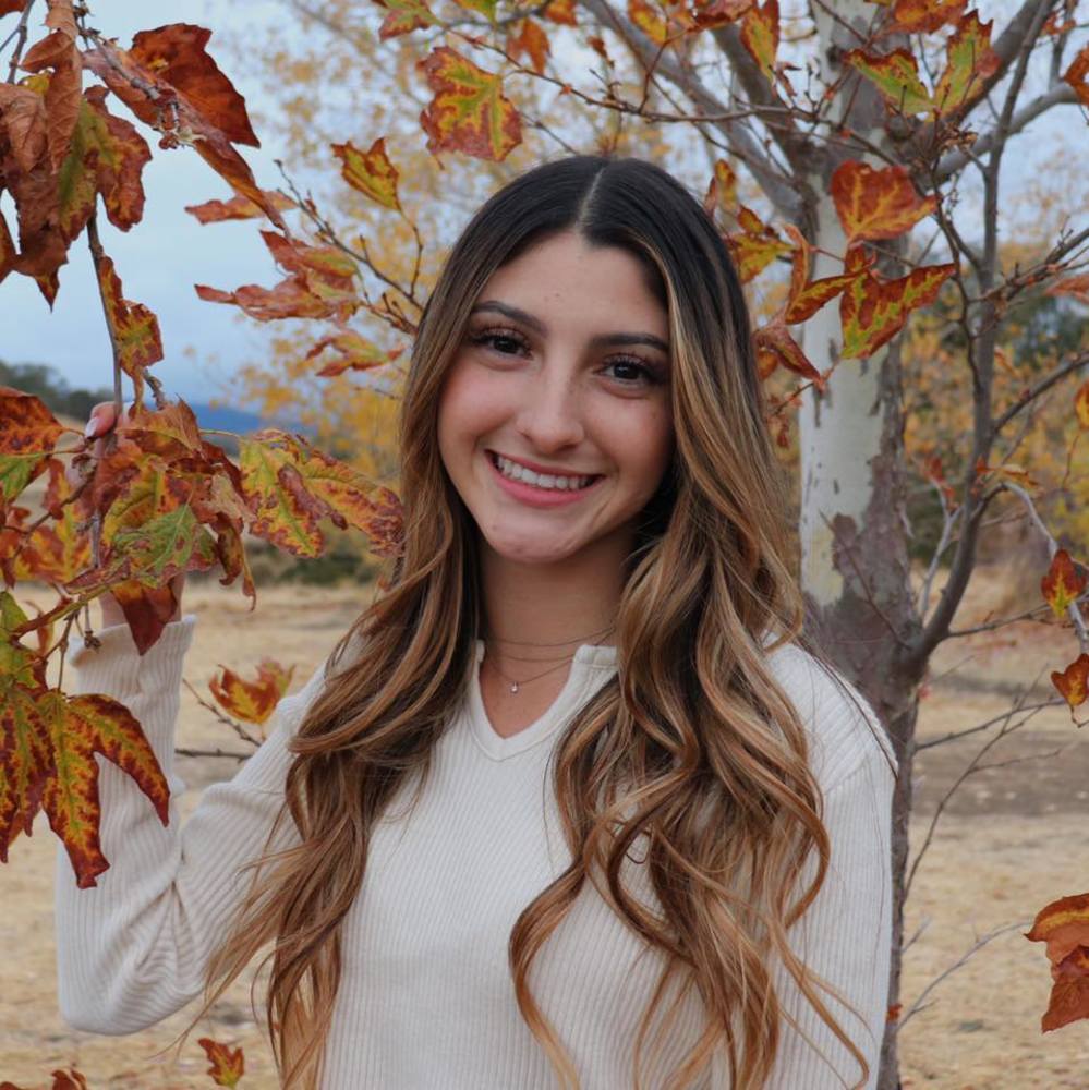 Meet your Posher, Hailey